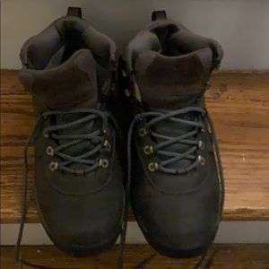 Timberland boots. Brown, Size 11W (Men’s)